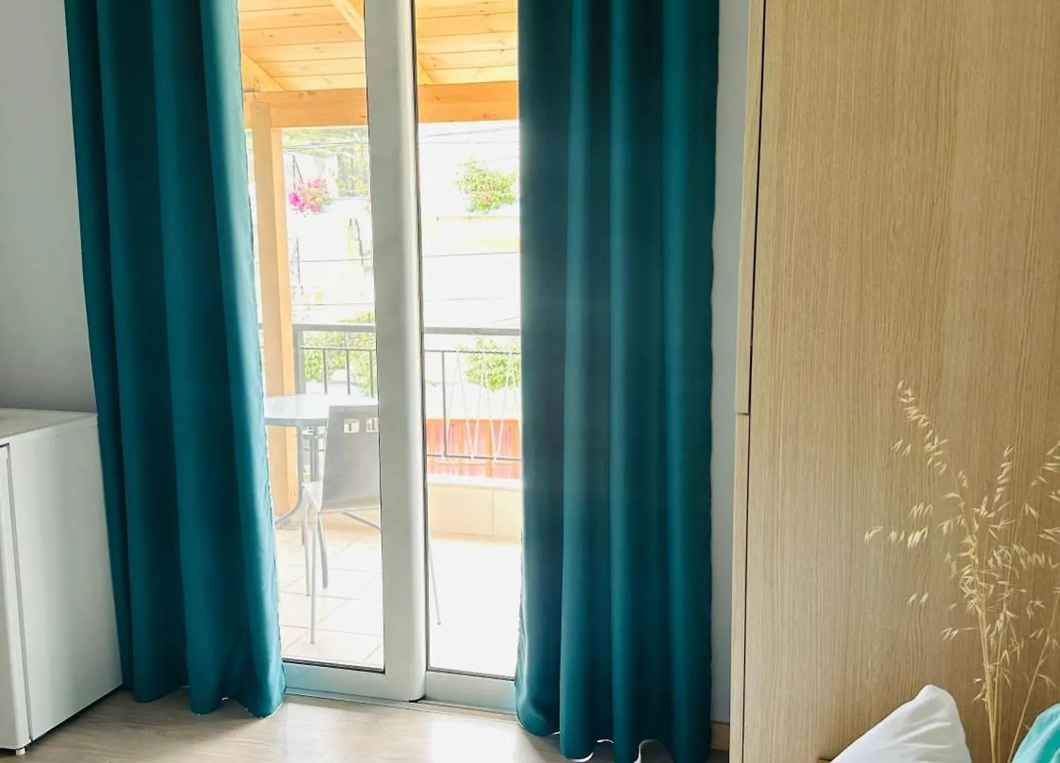 Simadhes Room Himara Albania